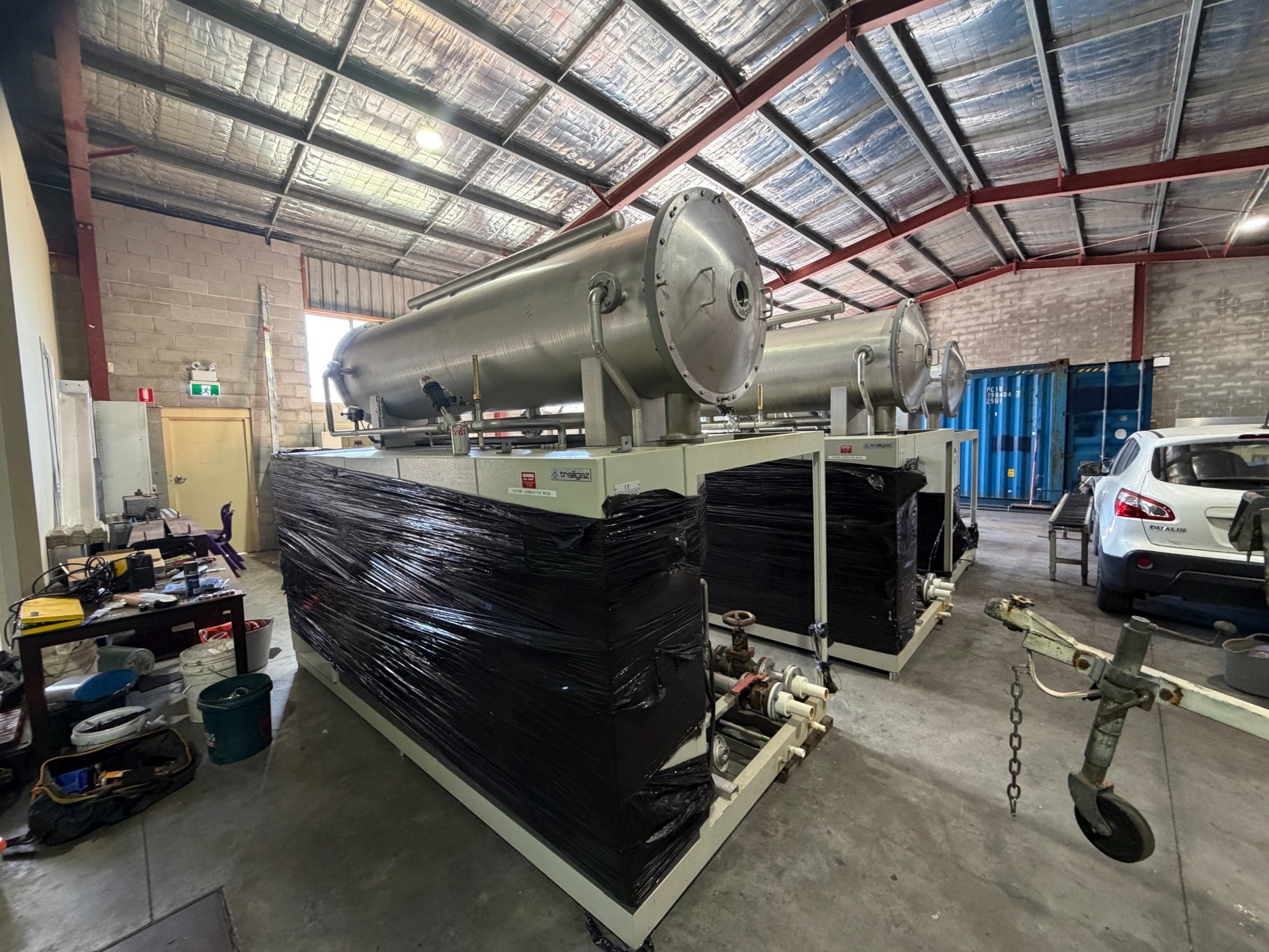 Complete Trailigaz ozone generator assemblies from which the listed parts were removed.